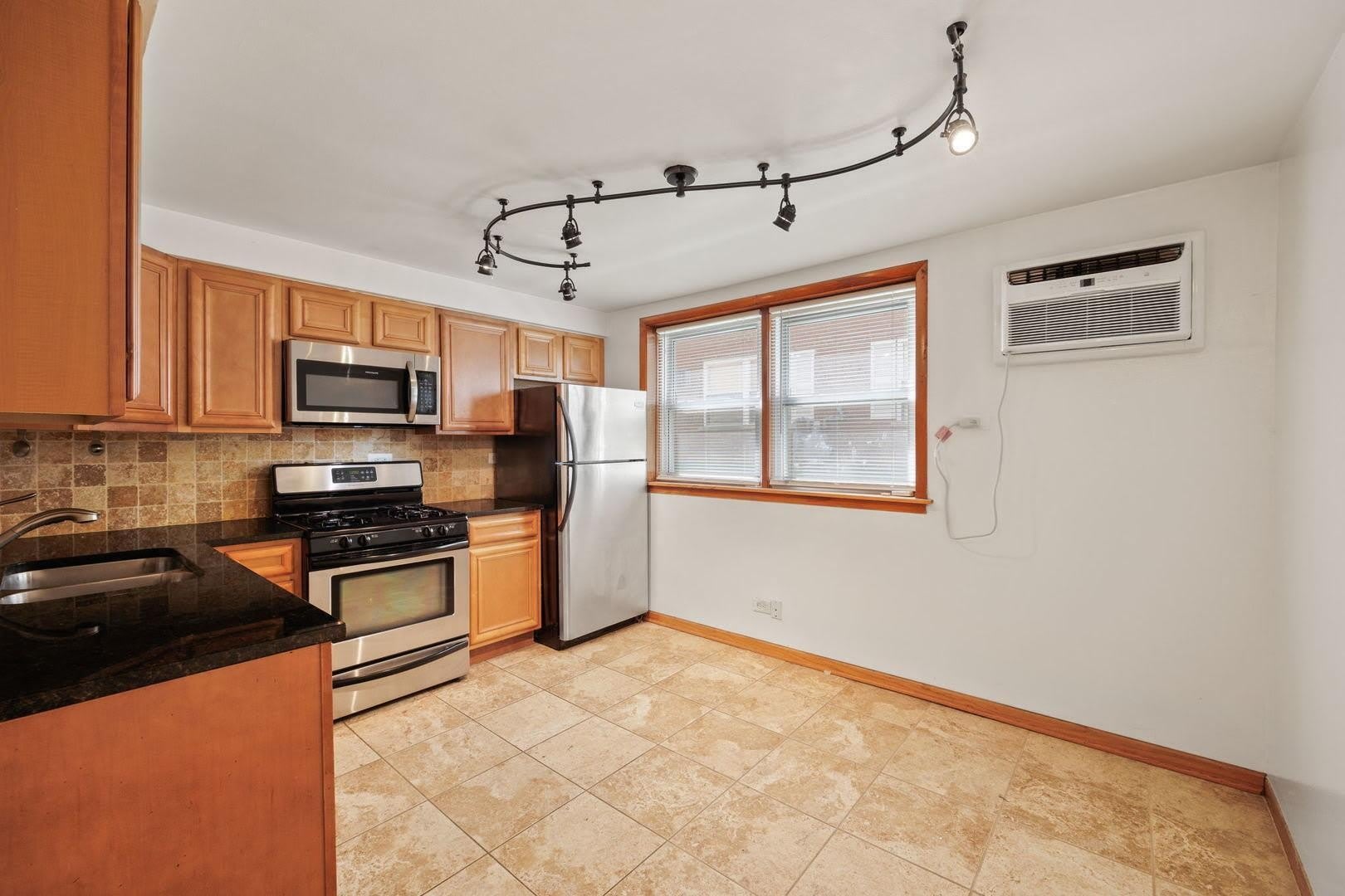 8440 W 95TH Street – photo 5