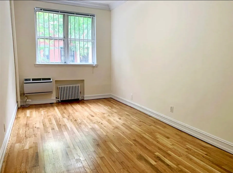 412 E 81St St – photo 1