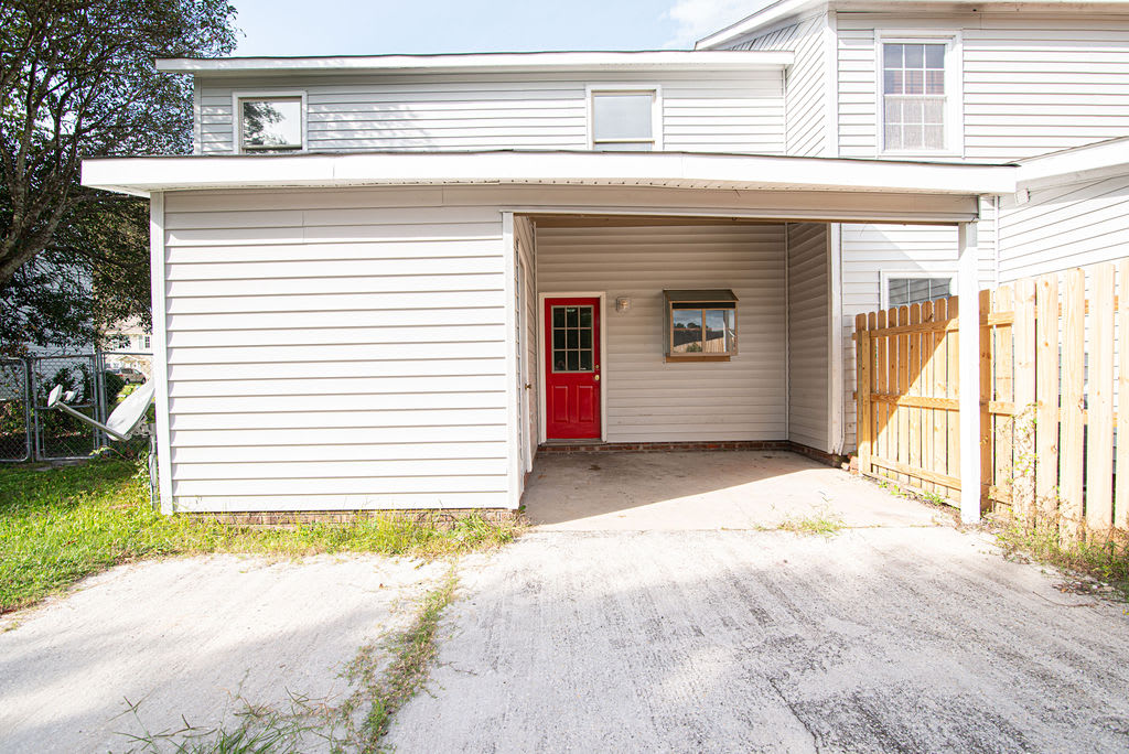 350 West Frances Street – photo 3