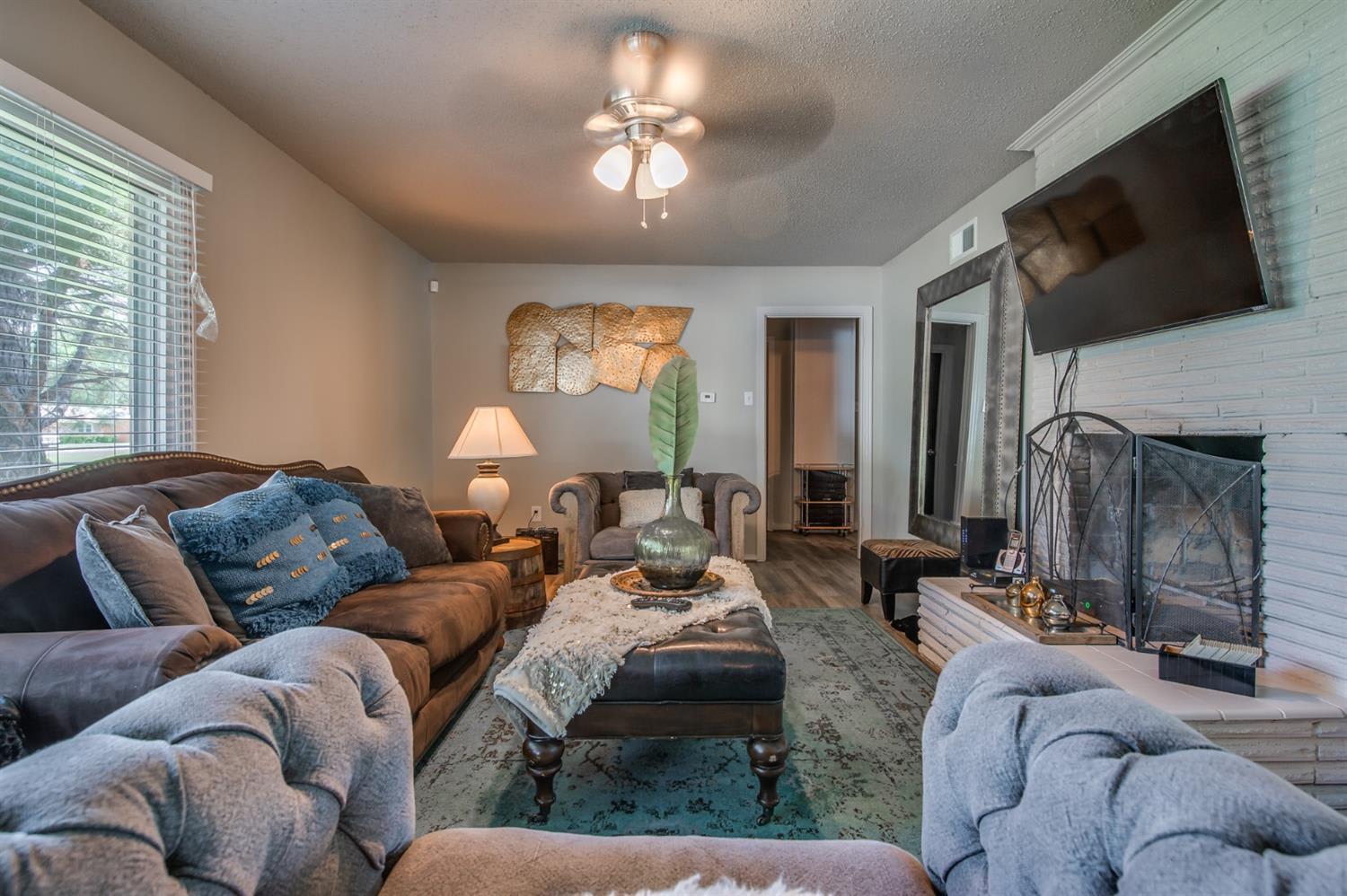 PRE-LEASING for AUGUST Move in – photo 5