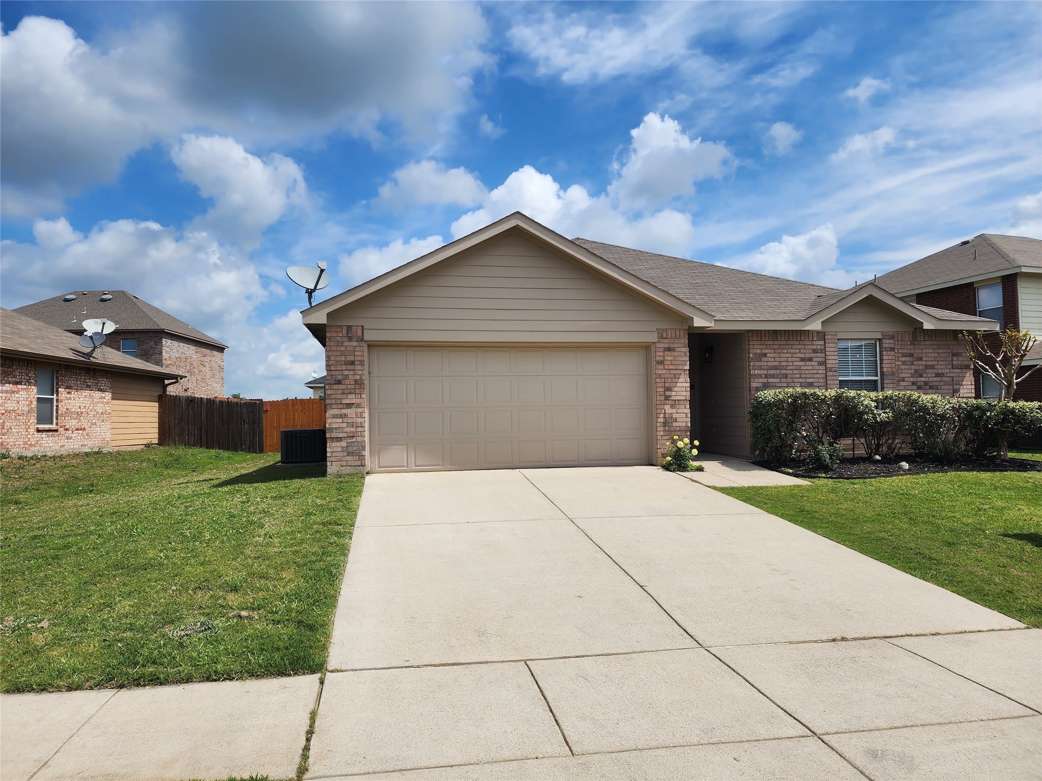 12808 Kingsgate Drive – photo 2