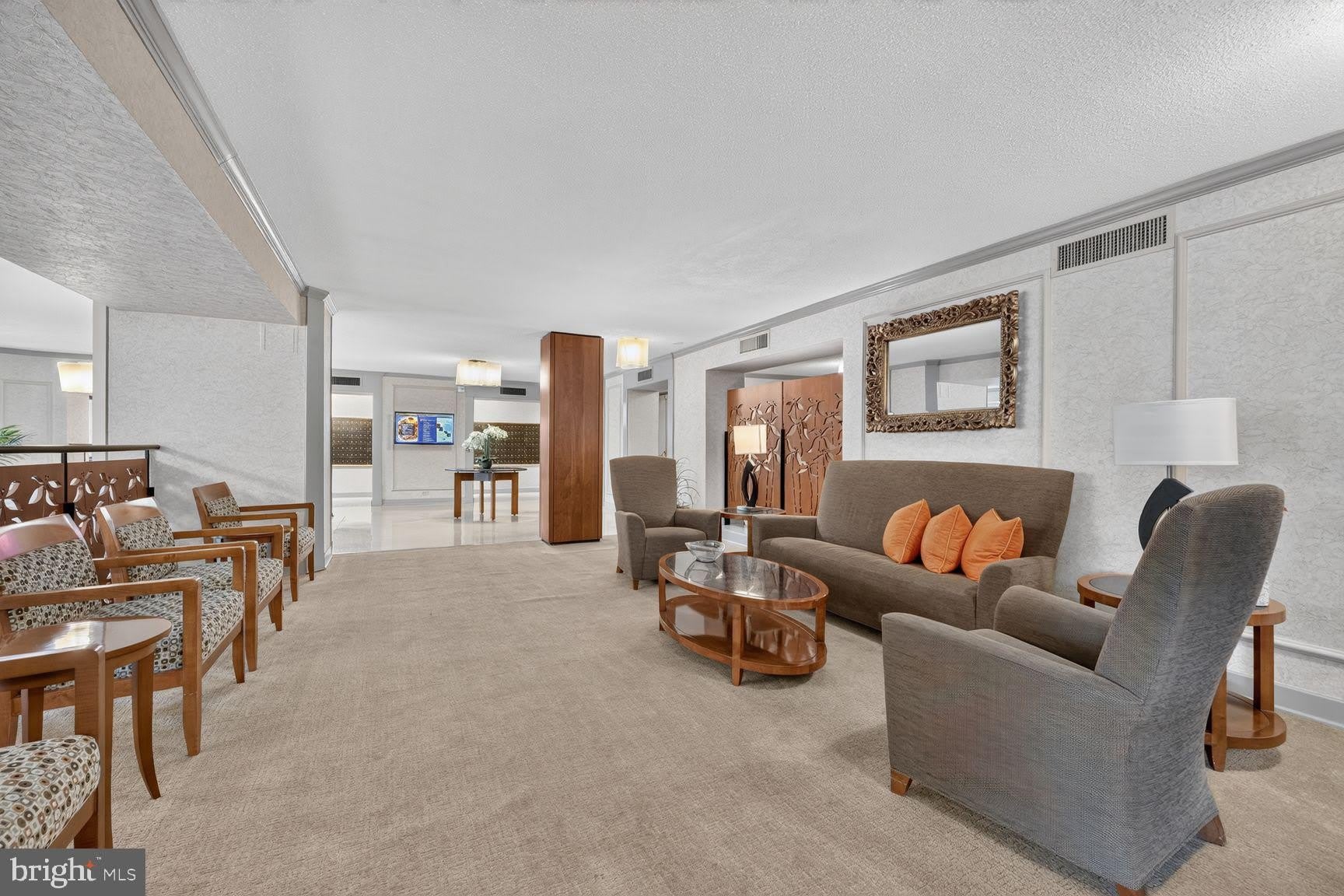 5901 MOUNT EAGLE Drive – photo 4