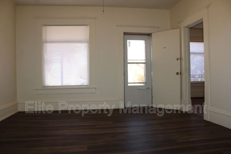 326 W Routt Ave – photo 3