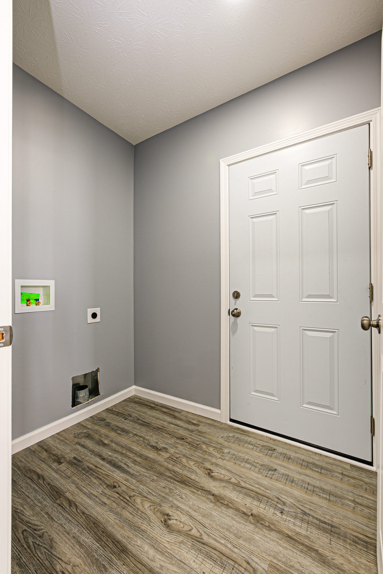 160 Shirley Boulevard – photo 4