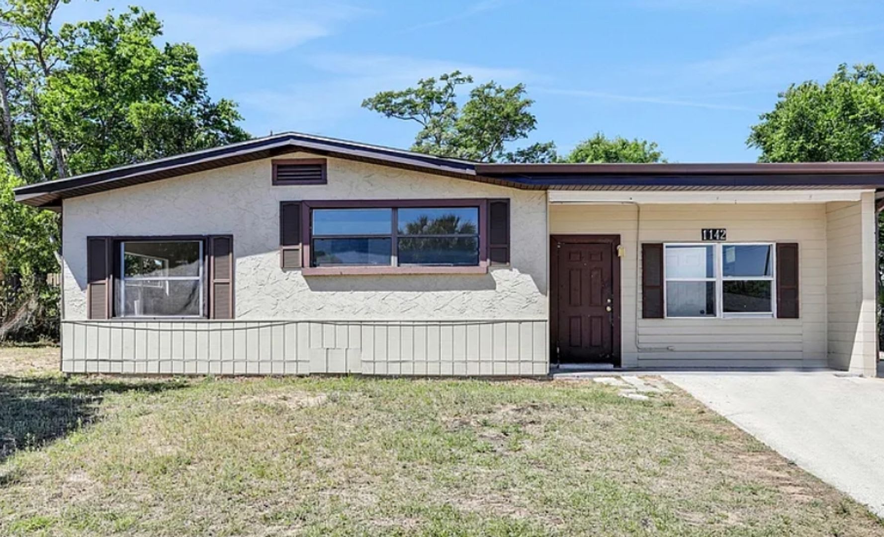 5 Bedroom Available – photo 1