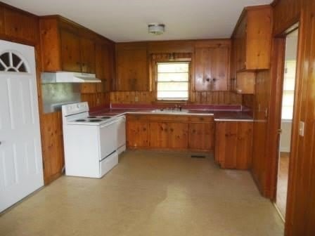 111 Colonial Ave. – photo 5