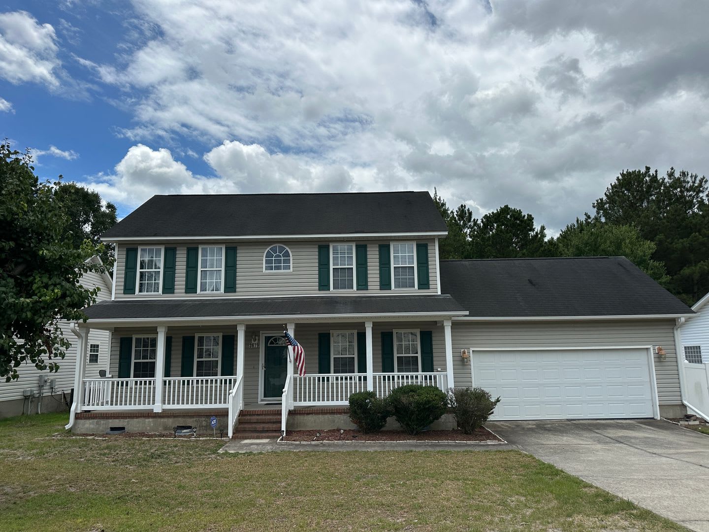 3 Bedroom, 2.5 Bath Home with 2 Car Garage in Hope Mills. – photo 2