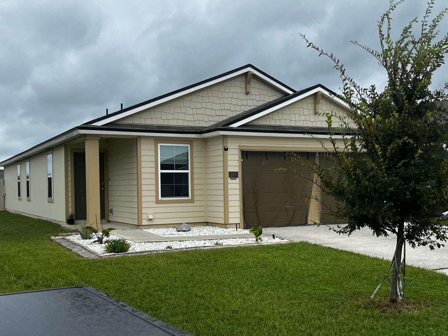 Almost-New 3 Bedroom Rental with Stunning Pond Views in The Arbors! – photo 2