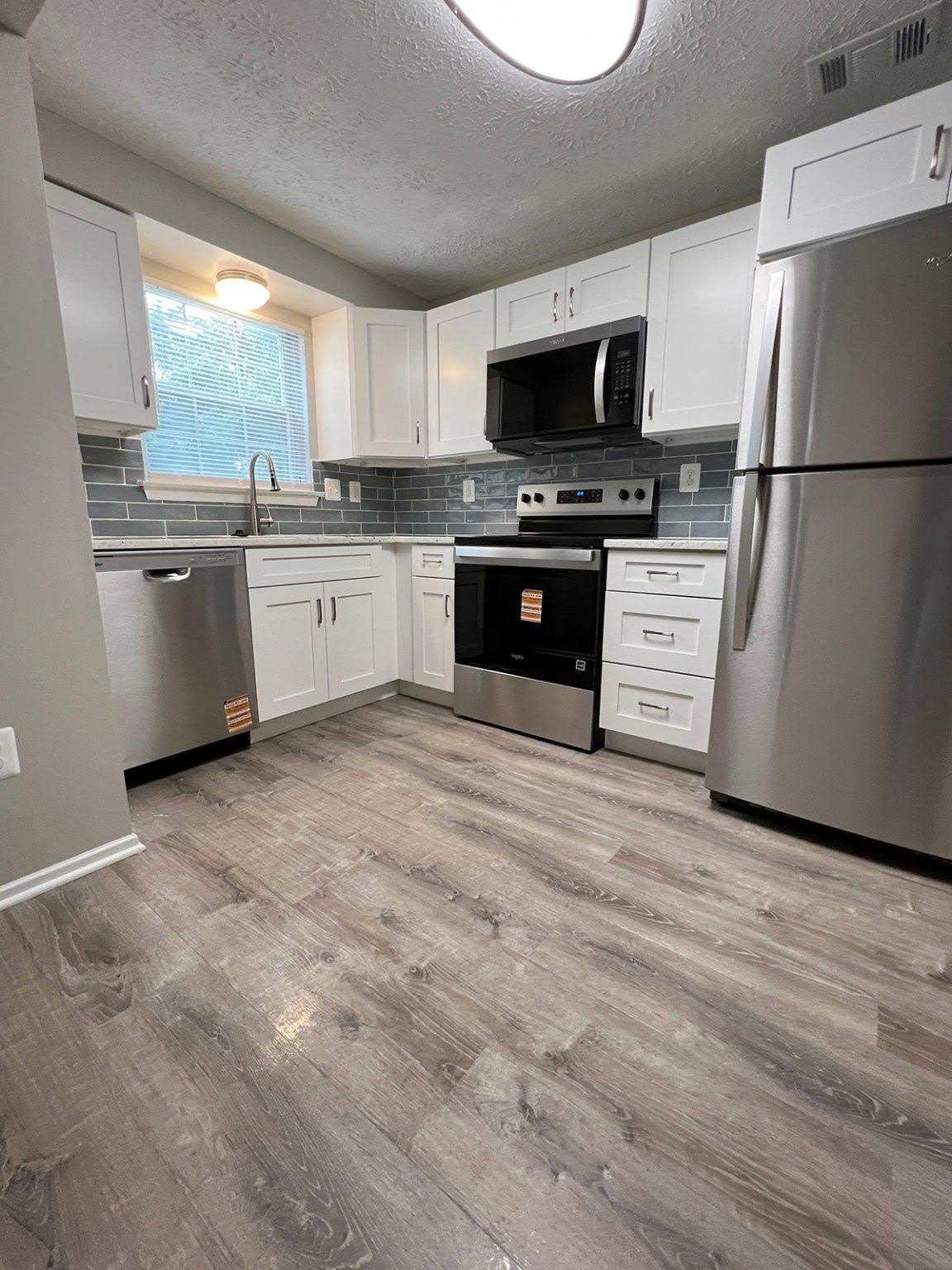 16337 PEWTER LN – photo 5