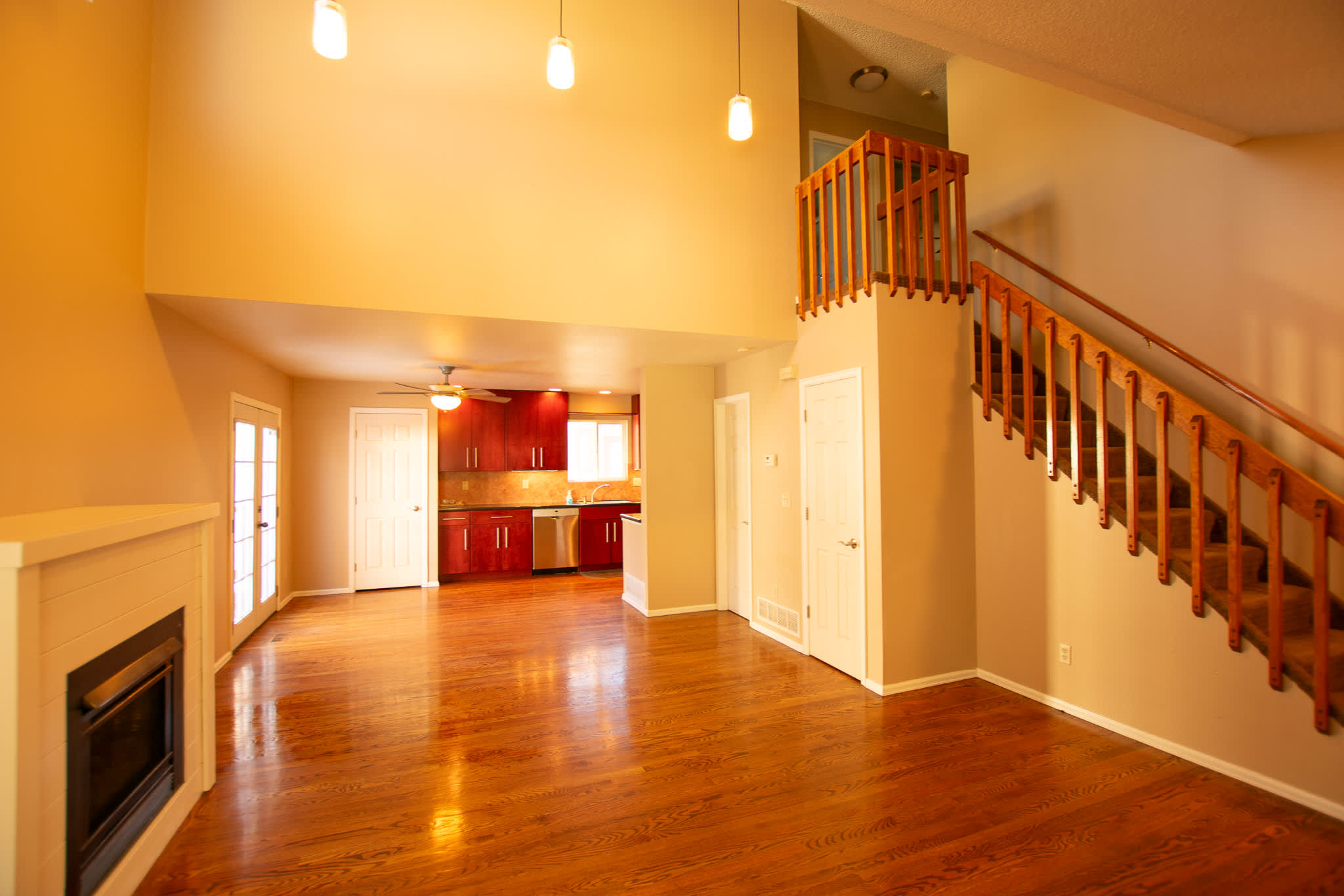 4585 Hennings Drive – photo 3