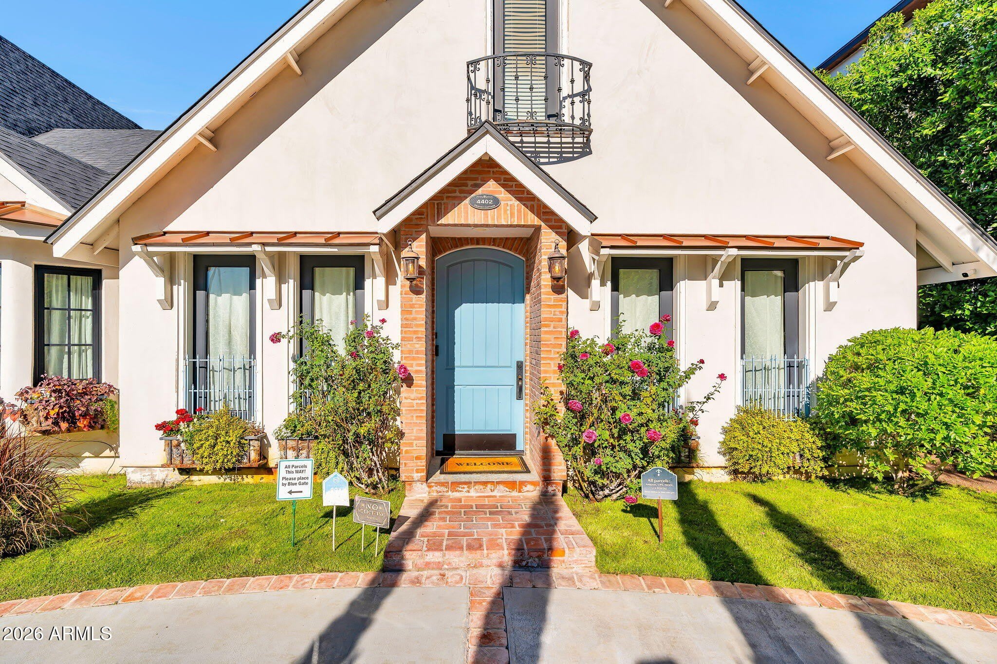 4402 E TURNEY Avenue – photo 2