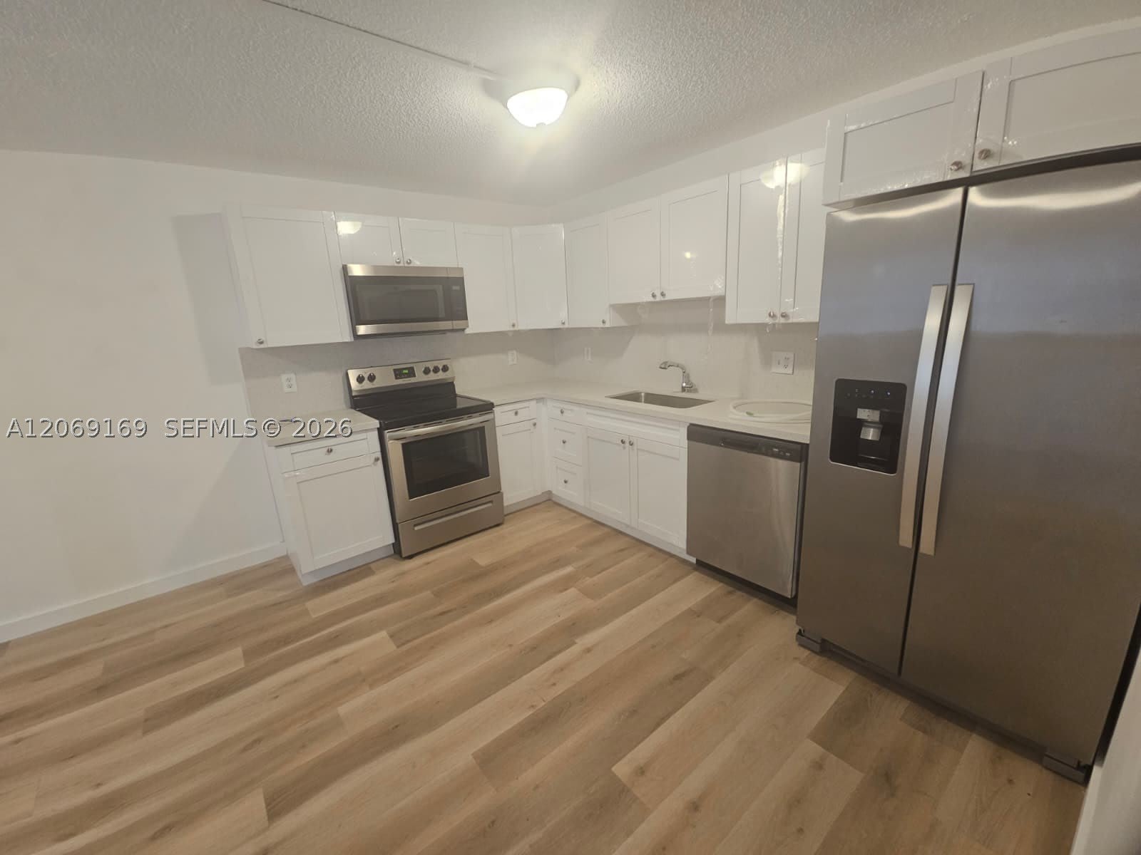 253 San Remo Blvd – photo 4