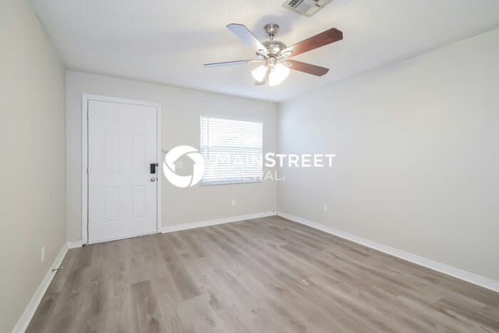 106 16th Street – photo 2