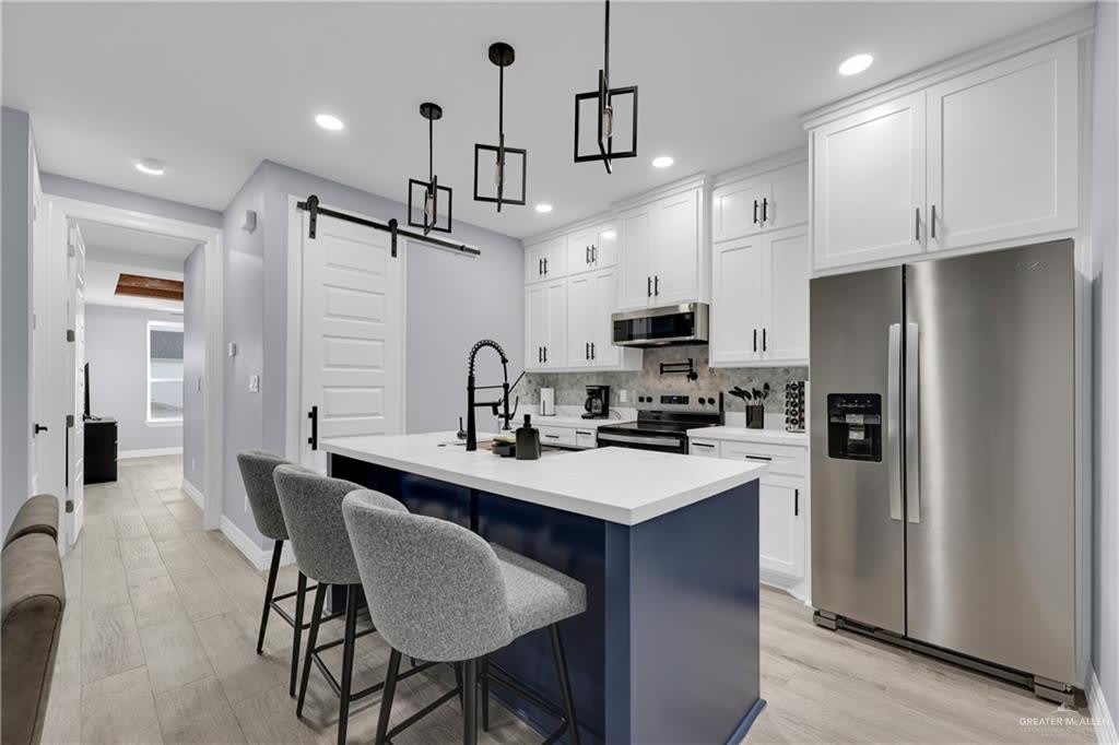 600 W Seminole Avenue – photo 3