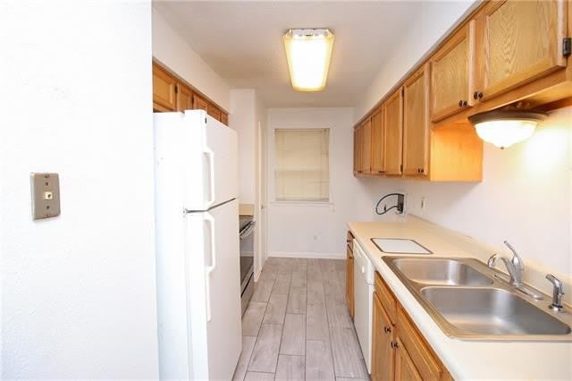 2117 GIUFFRIAS Avenue – photo 3