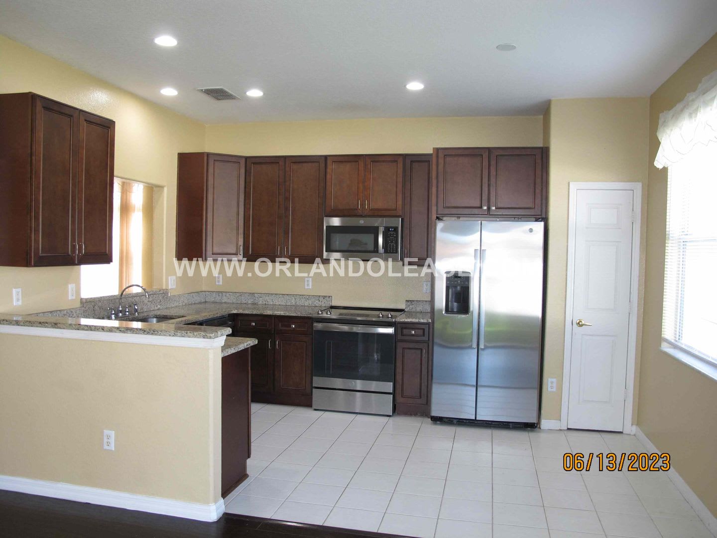 4 bed 2.5 bath home located in Greenbriar at Tuscawilla Community! – photo 3