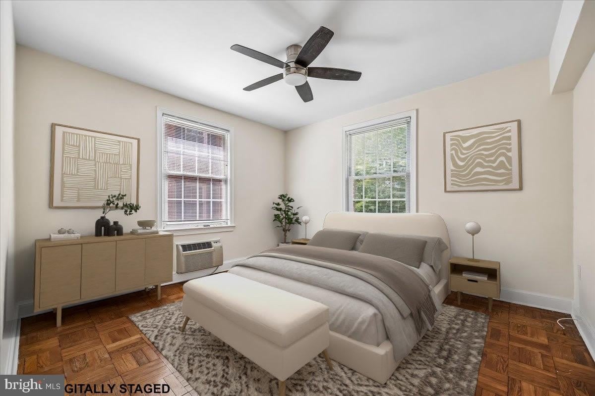 4481 MACARTHUR BLVD NW #204 – photo 4