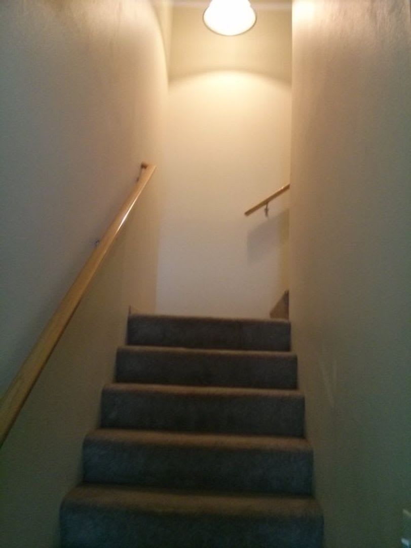 Stylish Three Bedroom Townhome In Camas!! – photo 4
