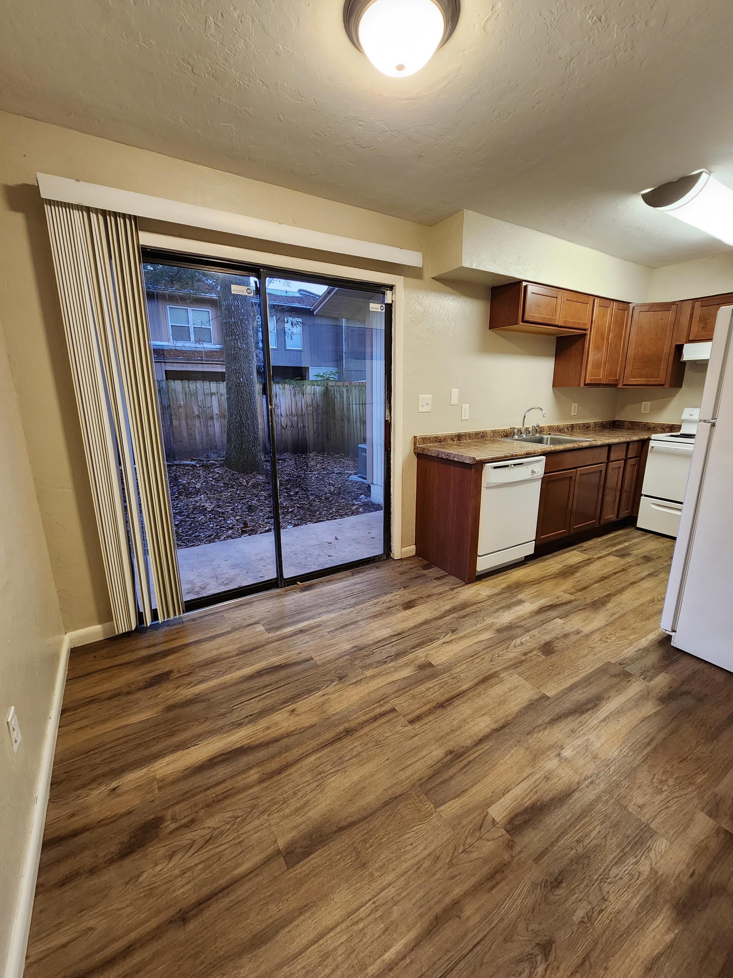 1725 Southwest 69 Way – photo 4