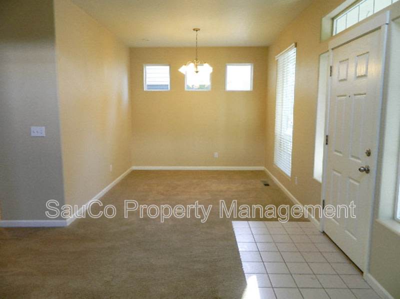 5605 Northeast Caddis Drive – photo 4