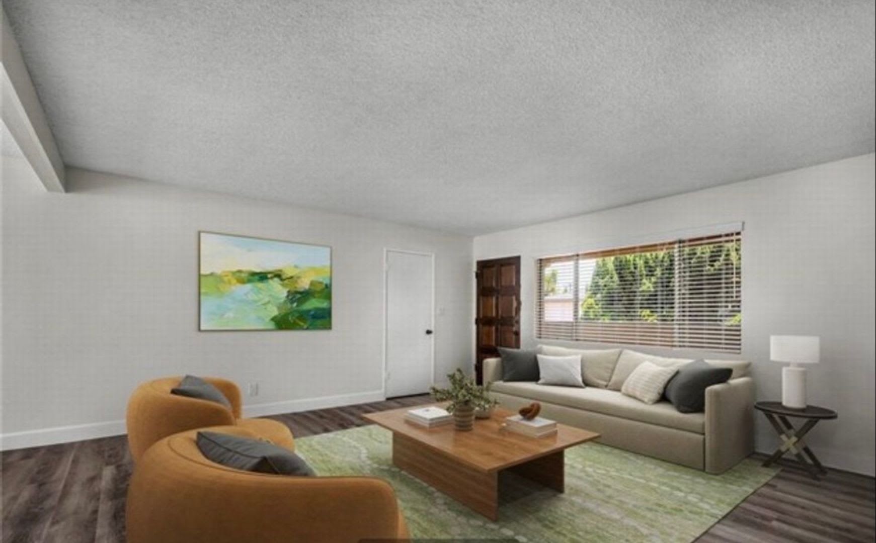 21st St 665 – photo 2
