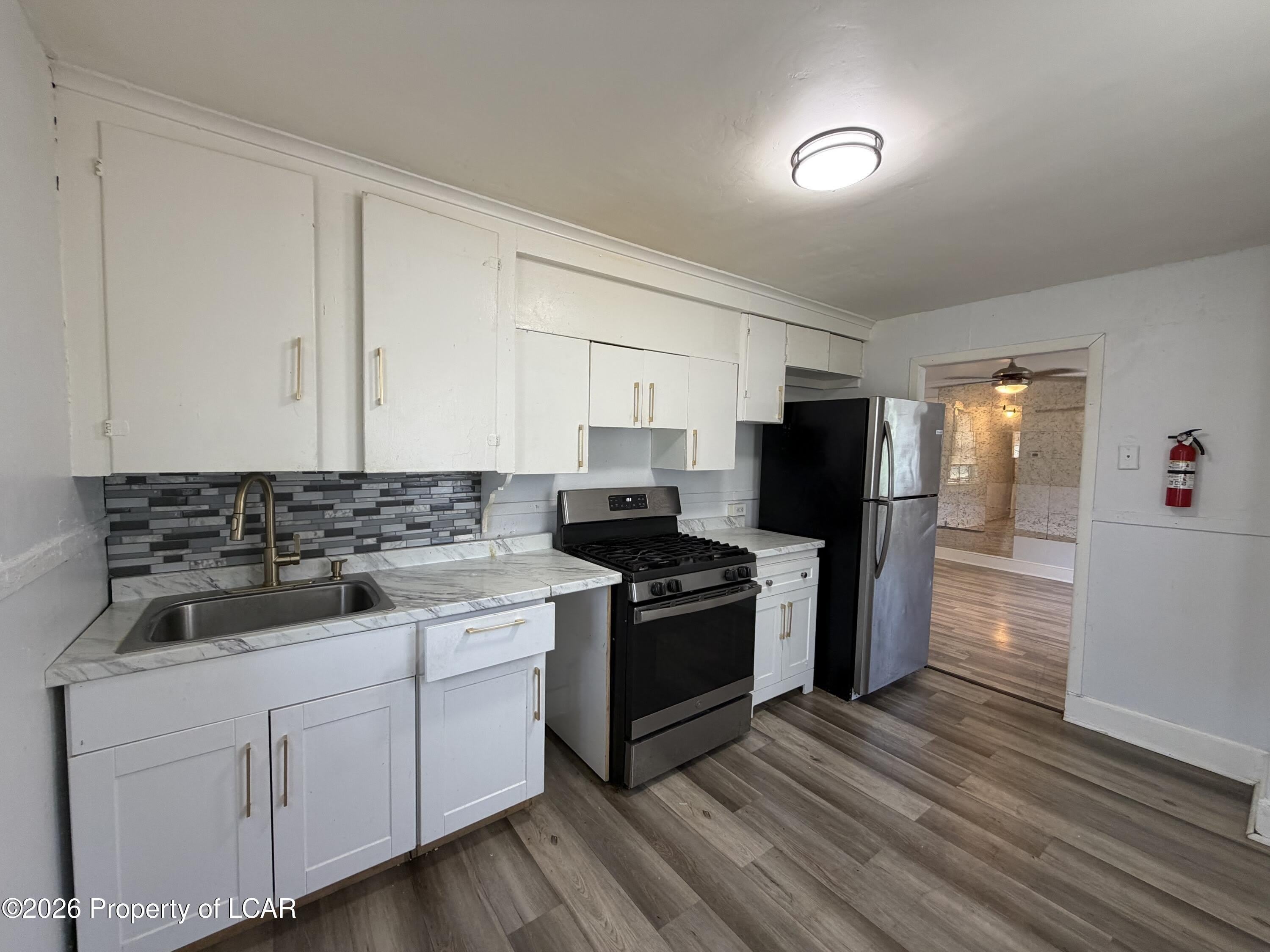 166 Brook Street – photo 2