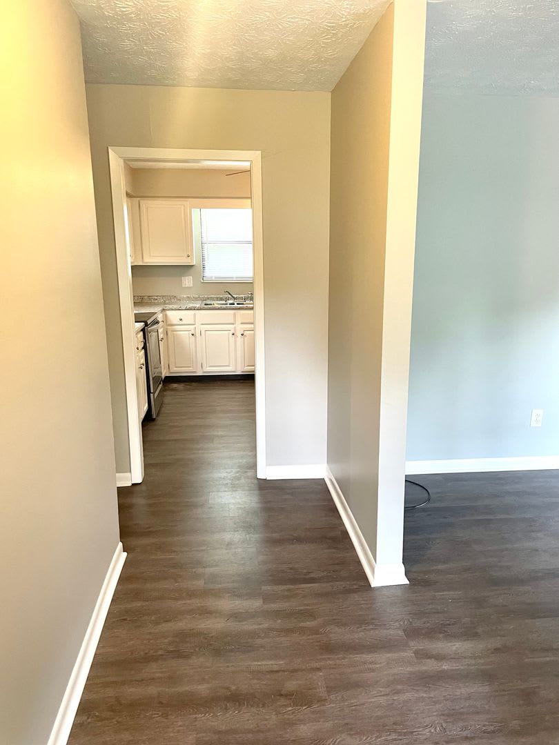 Gorgeous 3 Bedroom 2 5 Bath Home In Farragut School District – photo 2