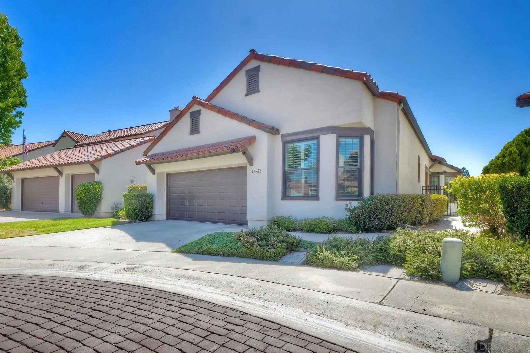 17586 Bocage Point – photo 3