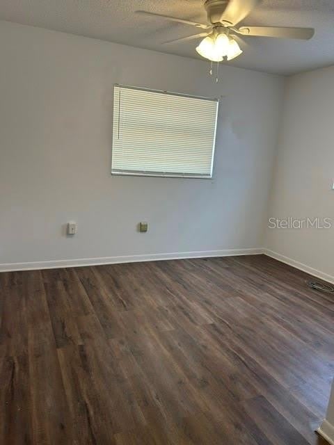 1472 N MELROSE Drive – photo 4