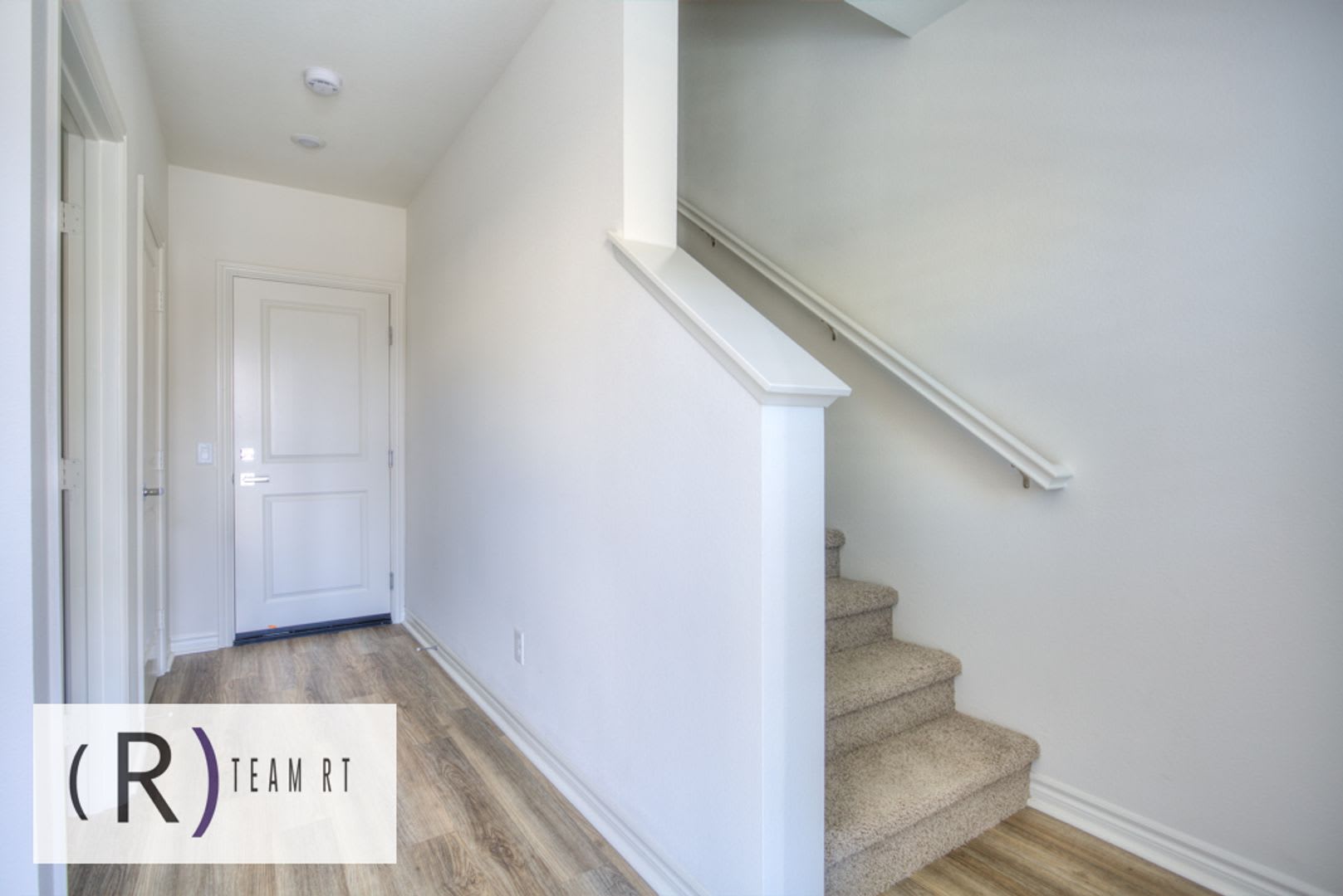 Gorgeous 3 Story 4 Bedroom 3 5 Bathroom Brand New Residence In The Heart Of Artesia – photo 4