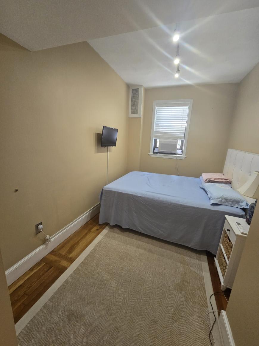 111 Jersey St. – photo 3