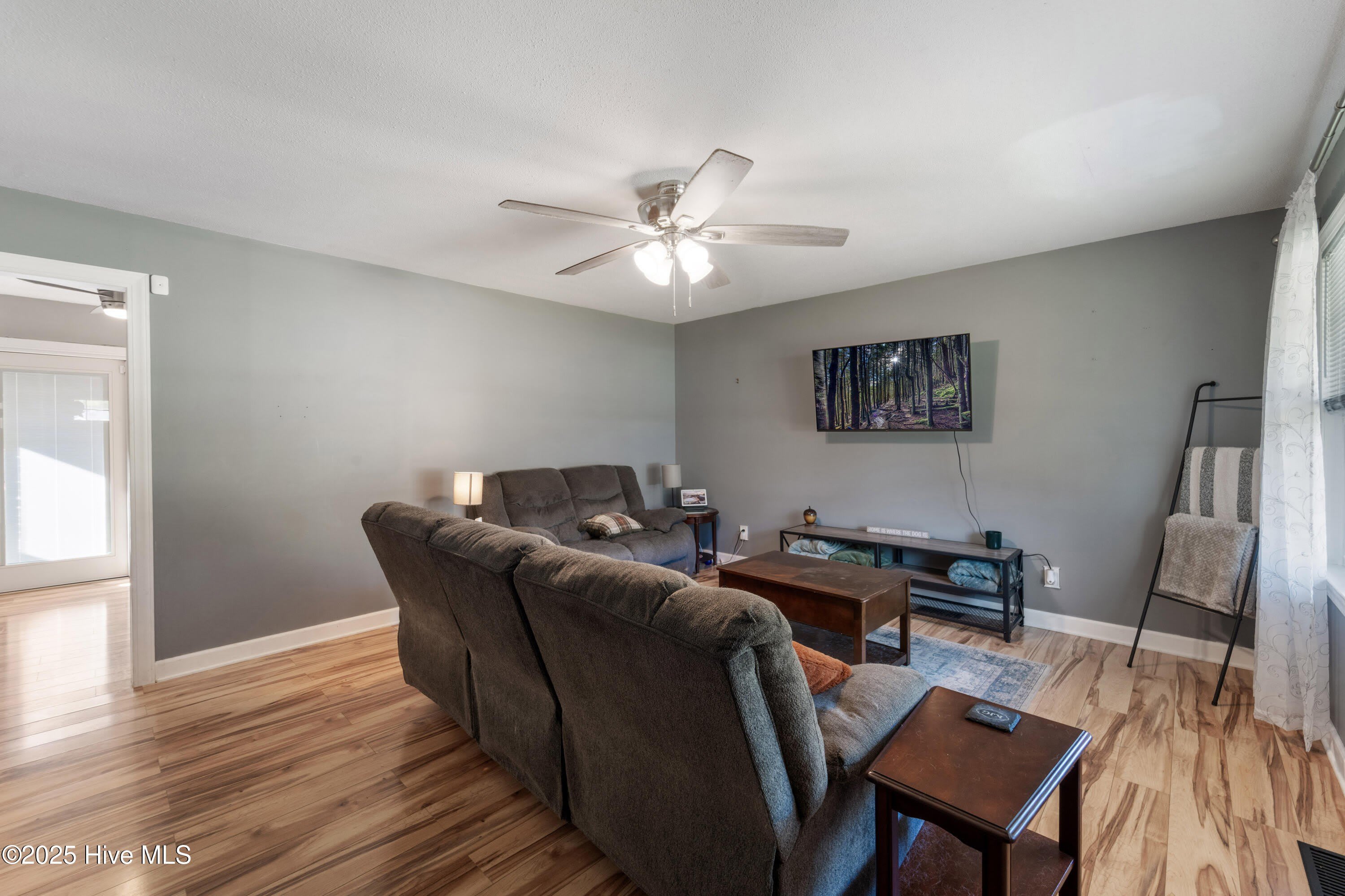 226 Church Road – photo 3