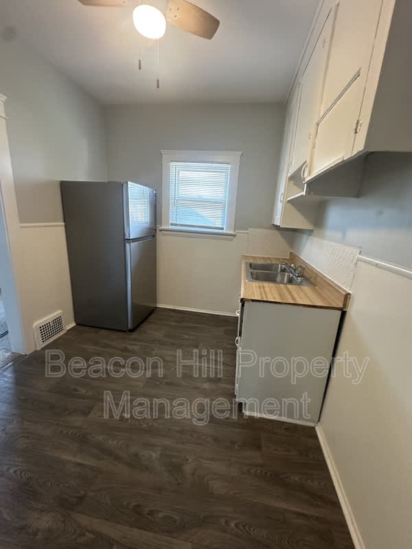 3585 East 129Th Street Upper – photo 3