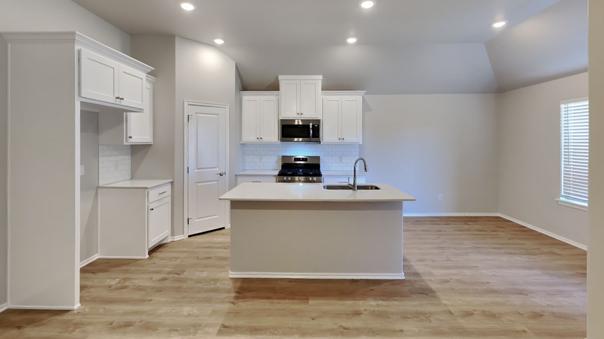 Leasing Special Luxury New 4 Bedroom 2 Bathroom Home In Piedmont Schools W Office Neighborhood Park And Basketball Court – photo 4