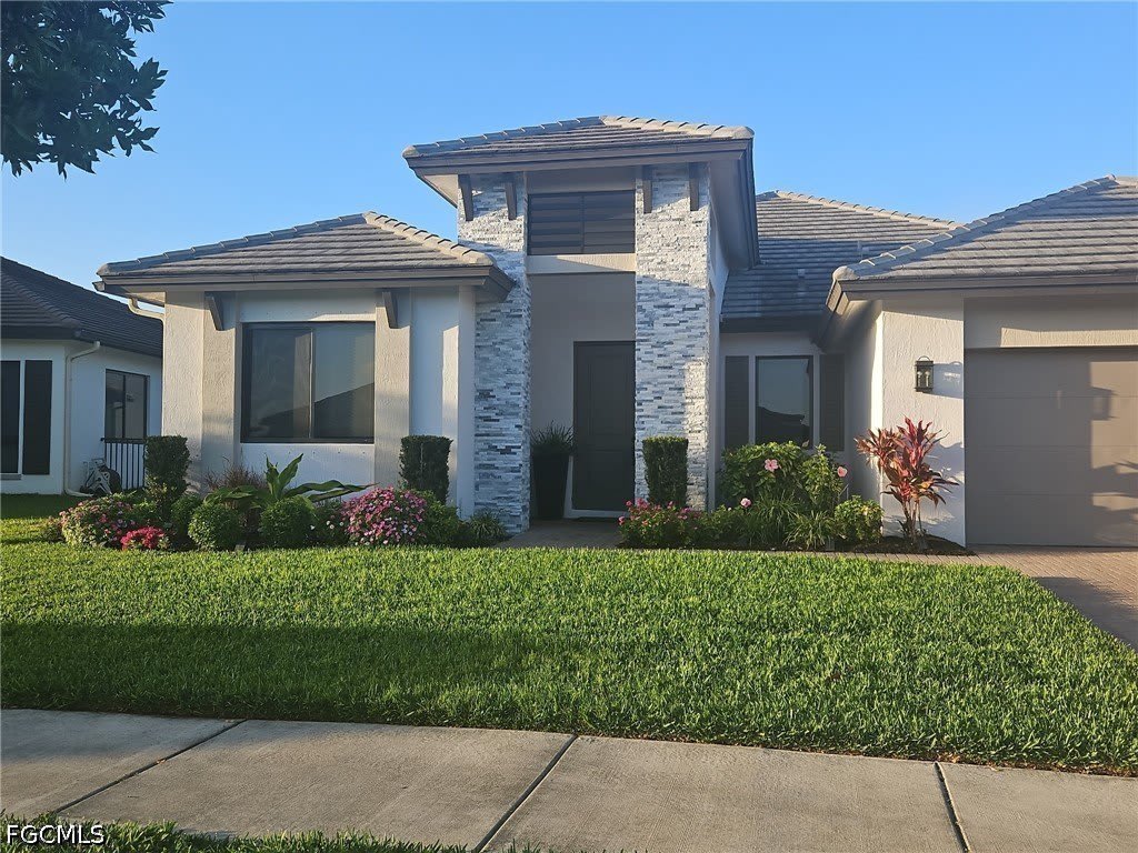 4771 Frattina Street W – photo 2