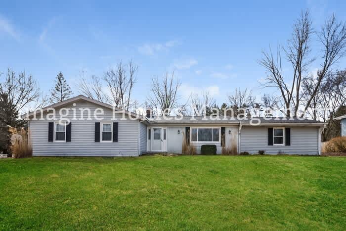 9200 Whitewood Road – photo 1