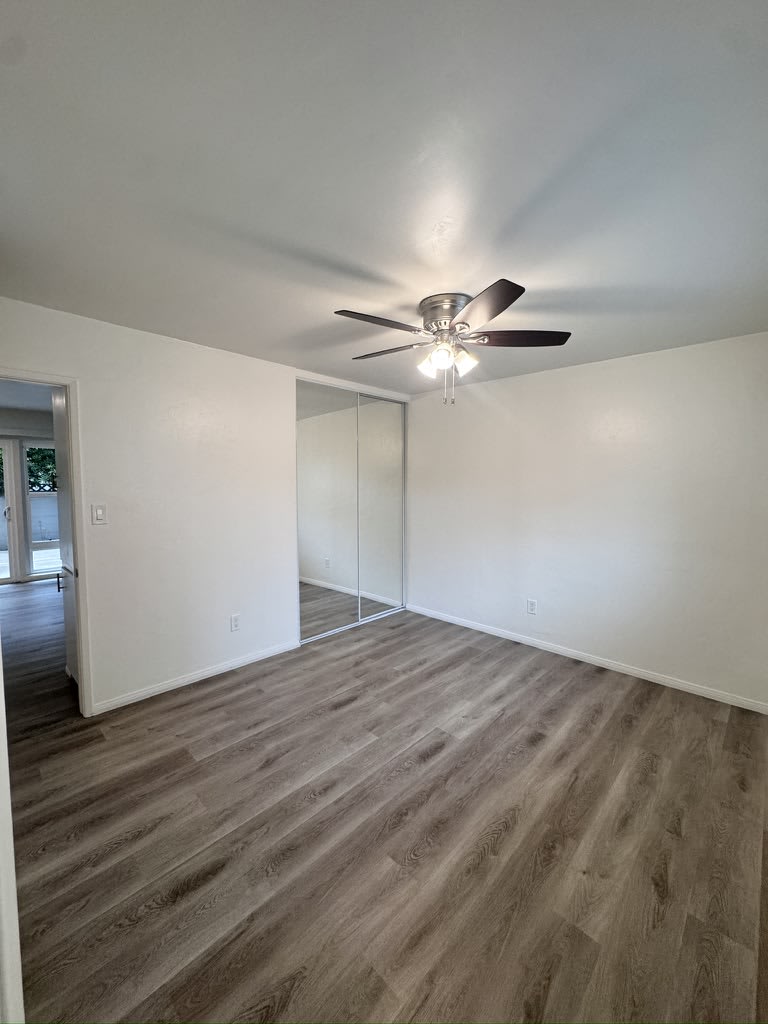 4886 Orchard Ave – photo 5