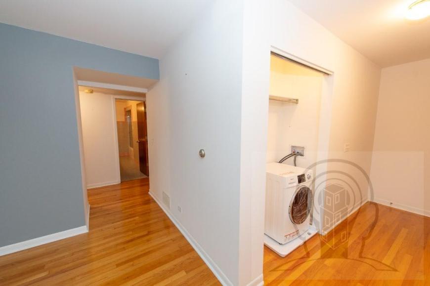 5222 West Belmont Avenue – photo 5