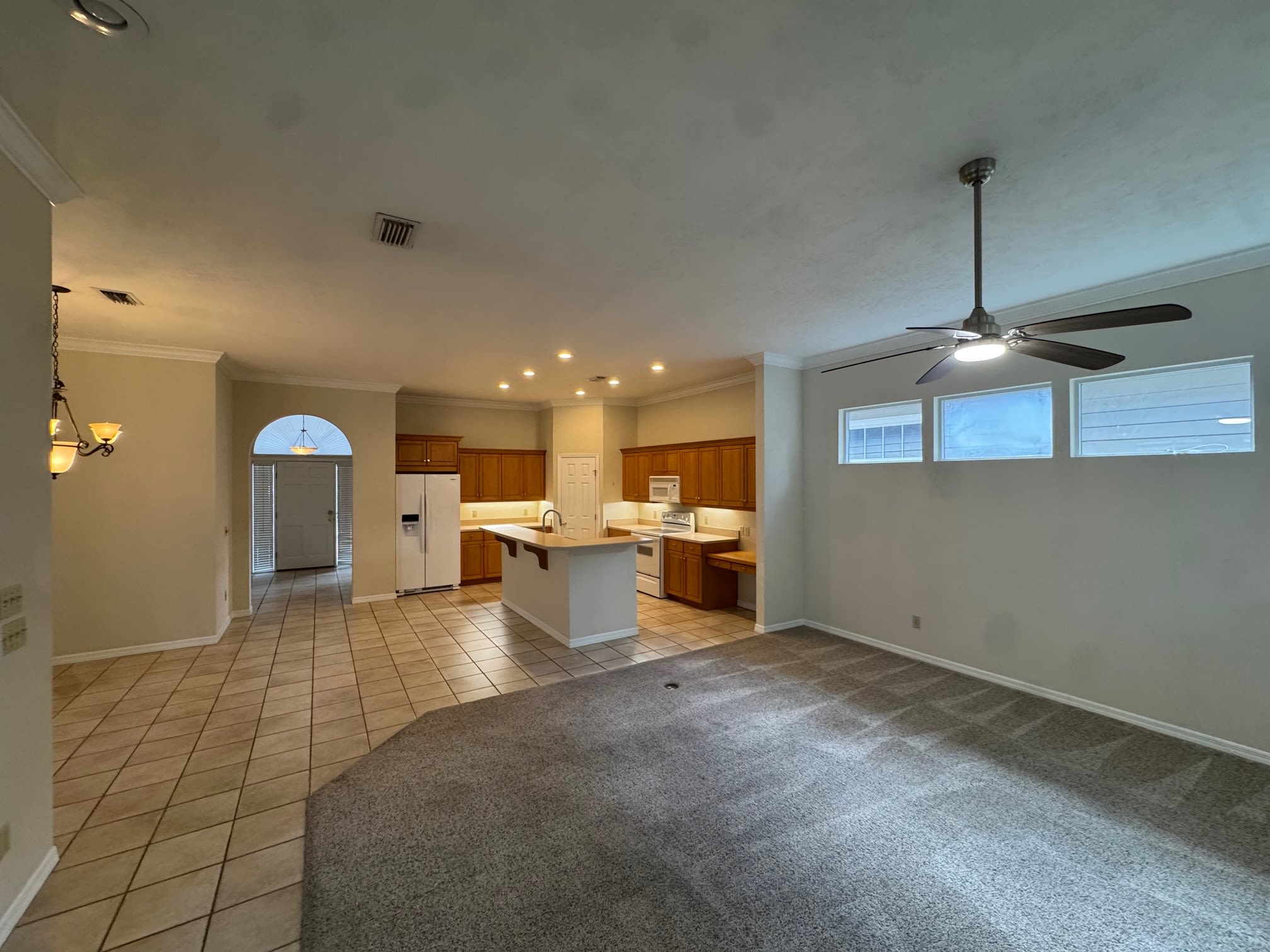 4404 Southwest 91st Drive – photo 3