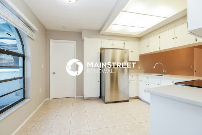 16103 Villa Drive – photo 4