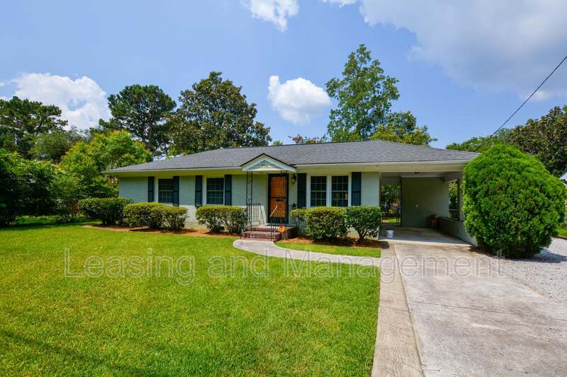 743 Magnolia Road – photo 1
