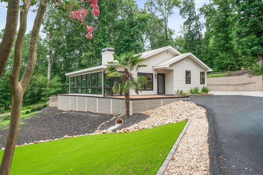 6340 Reives Road – photo 1