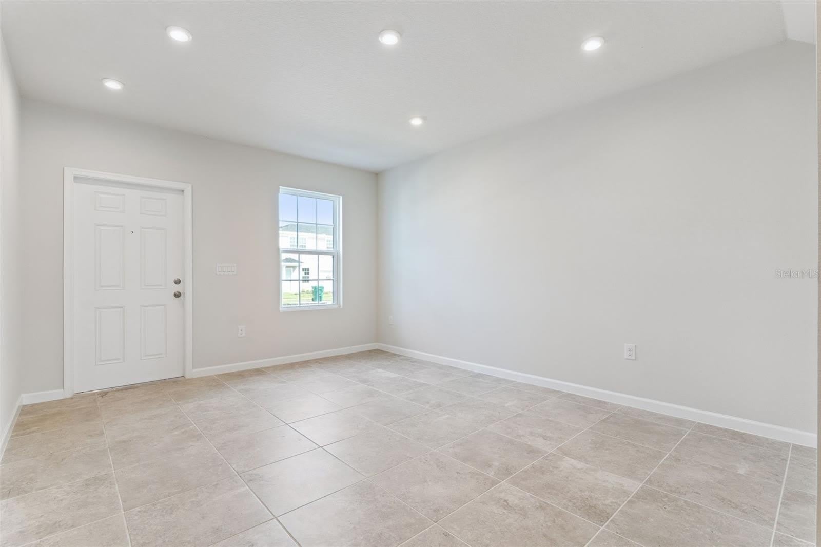 1206 PORT BLUE Way – photo 2