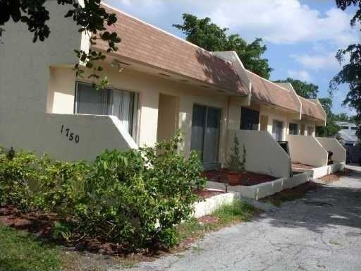 1750 NW 15th Vista – photo 2