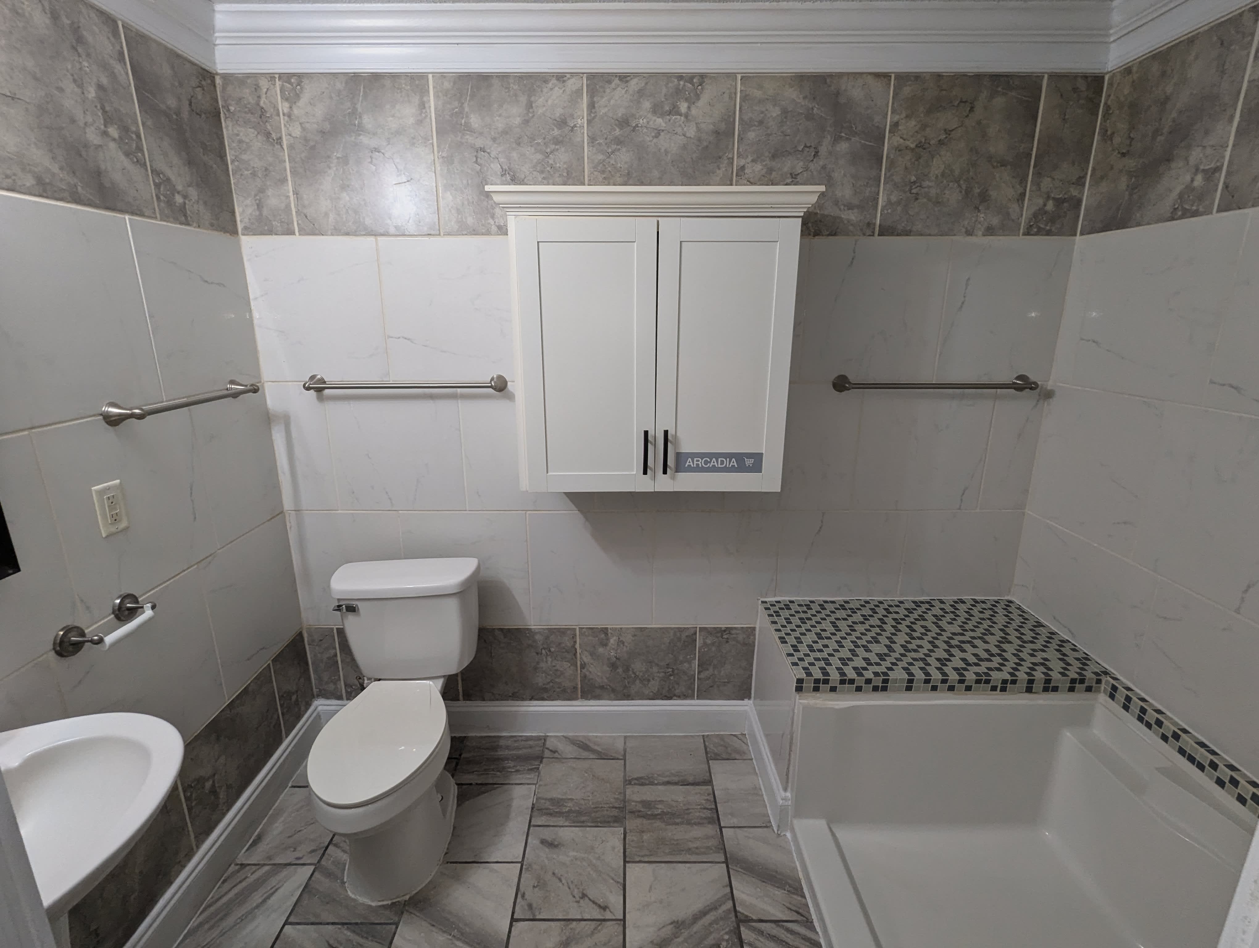 599 Olive St – photo 5