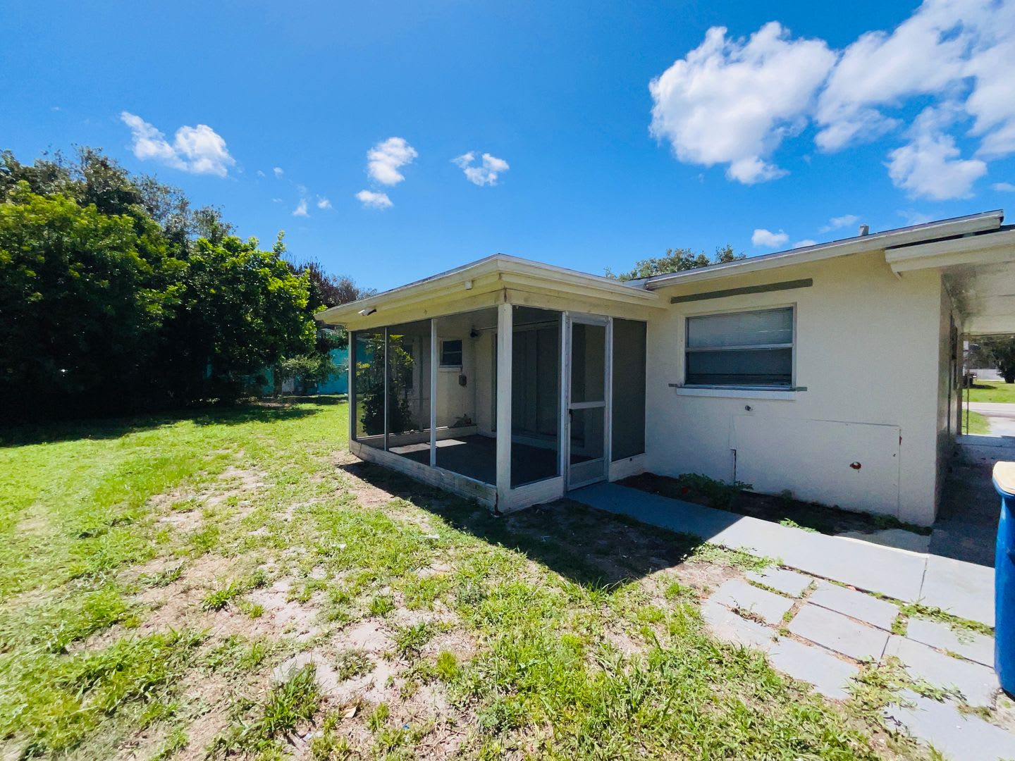 2 Bedroom 1 Bath – photo 2