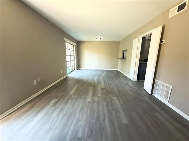 3252 KABEL Drive – photo 3