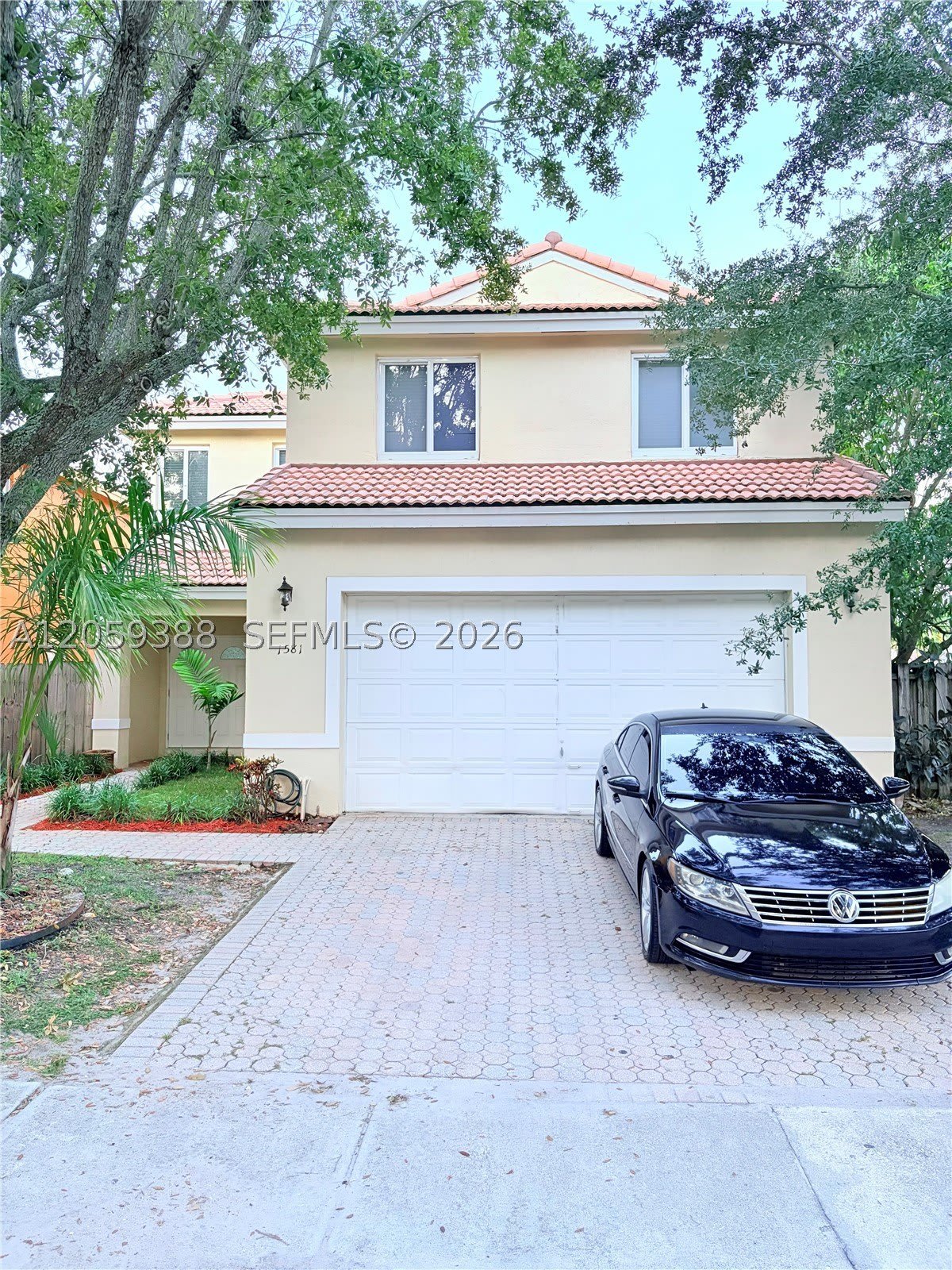 1581 SW 106 AVE – photo 1