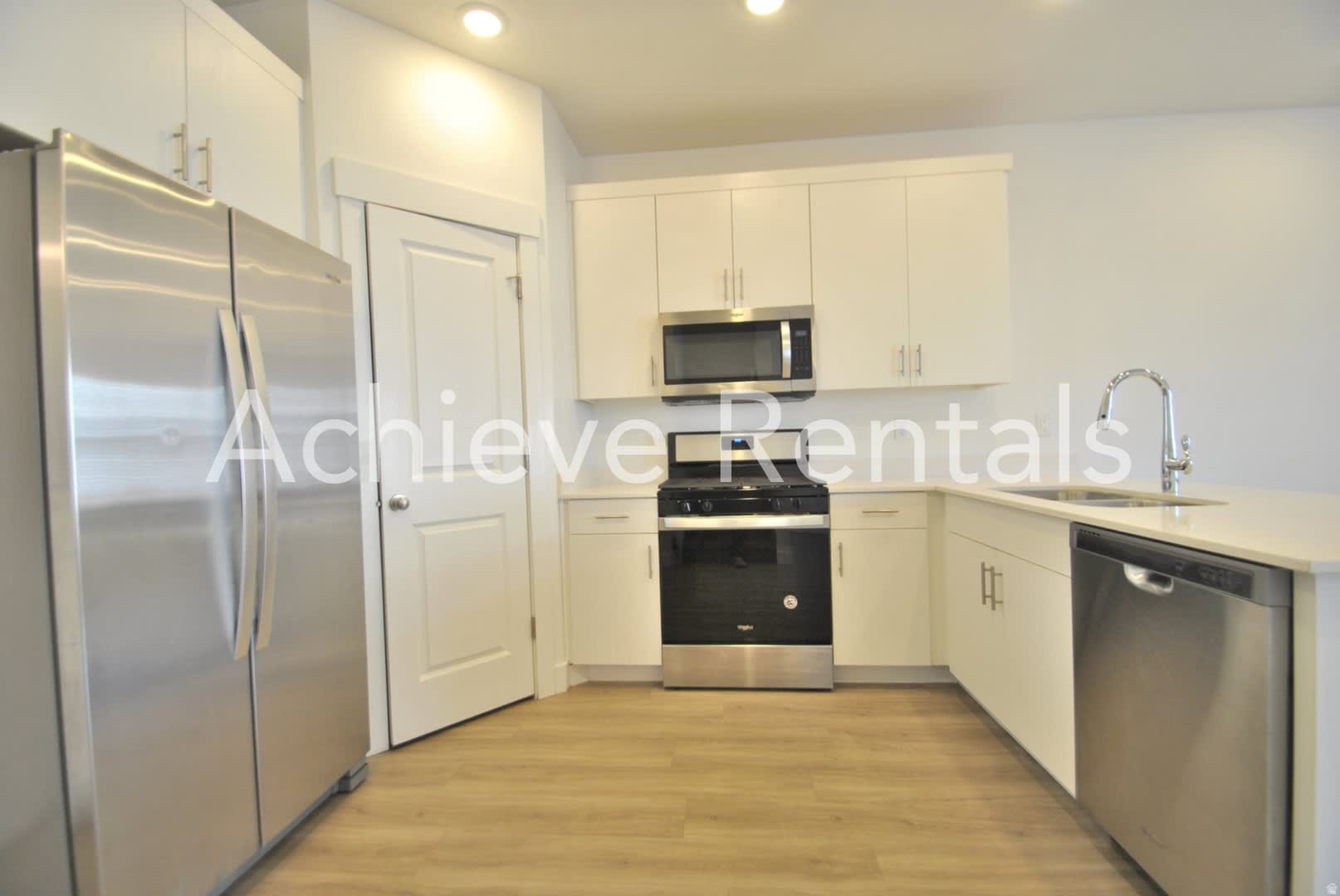 Woodmore Pointe HOA – photo 5