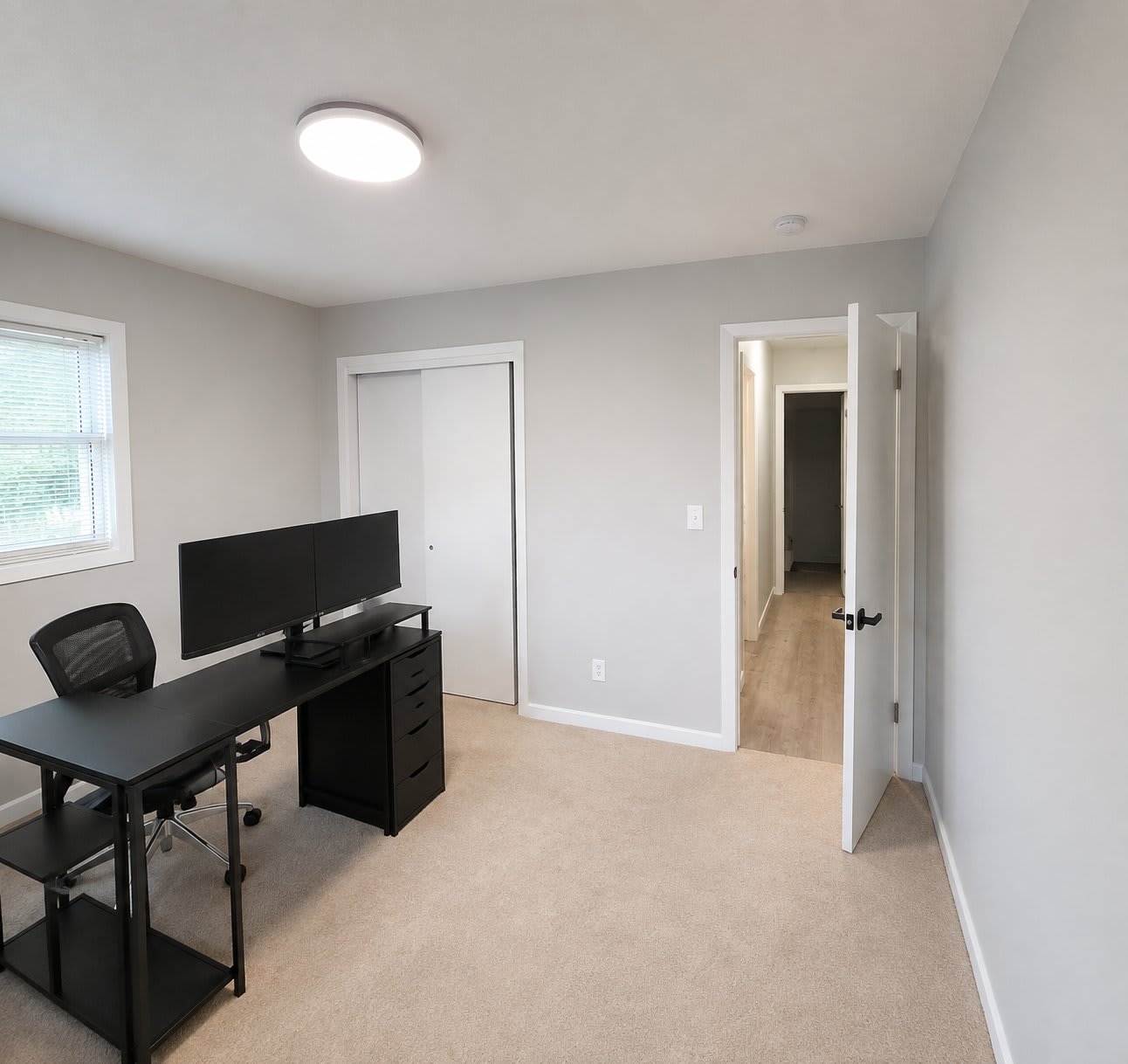 405 12th S St – photo 3